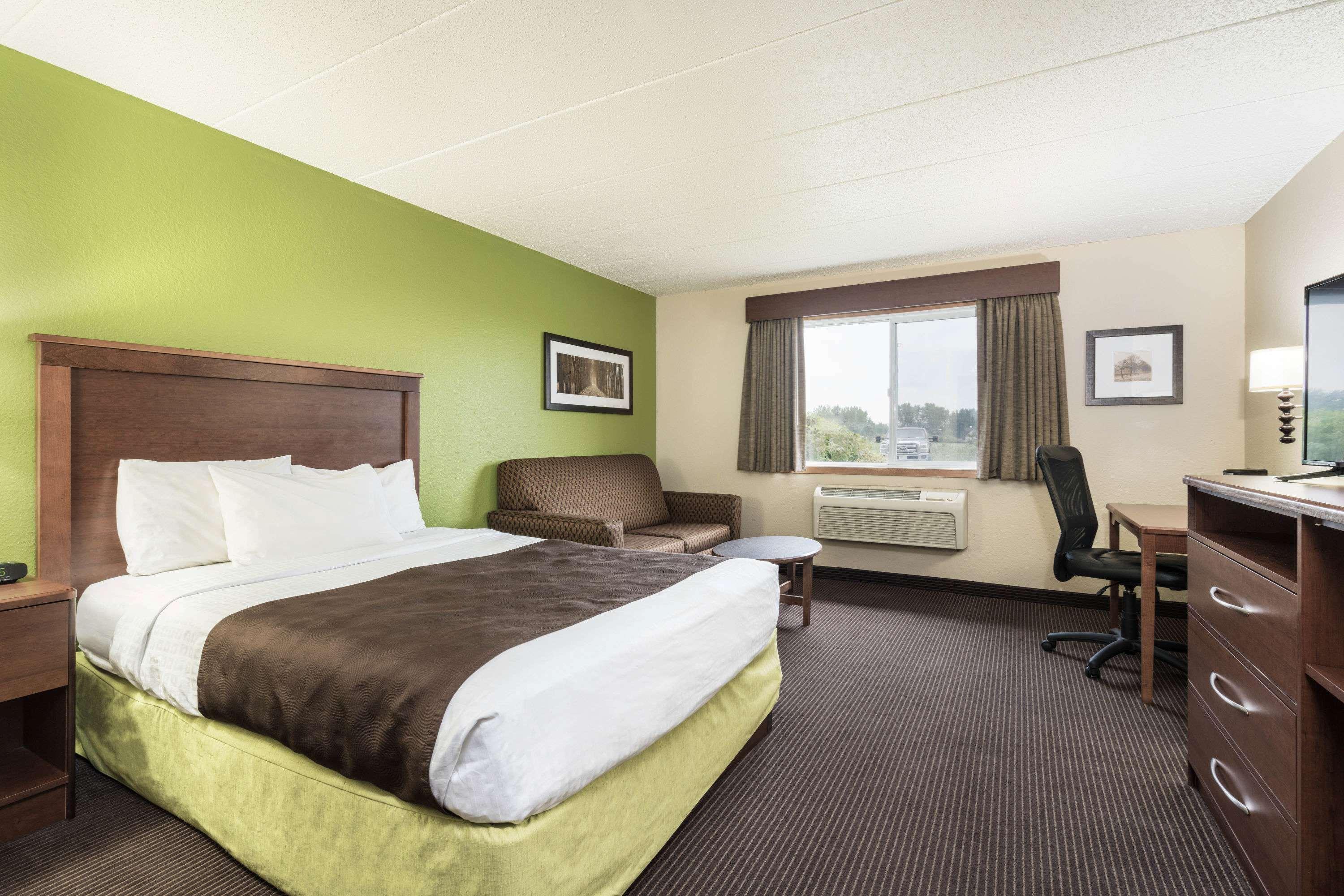 Americinn By Wyndham Little Falls Extérieur photo