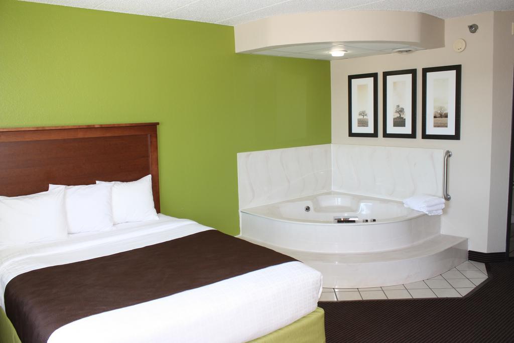 Americinn By Wyndham Little Falls Extérieur photo